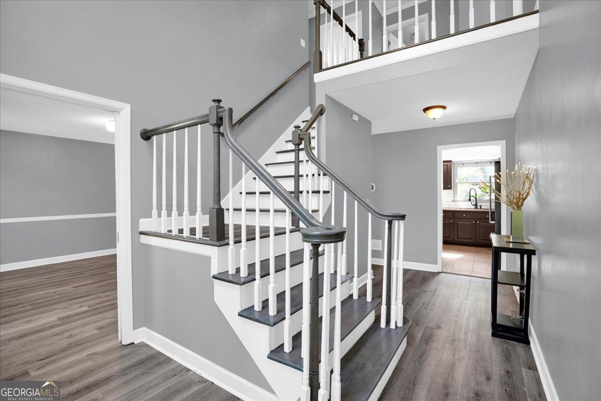 3778 Rivaridge Drive, Marietta