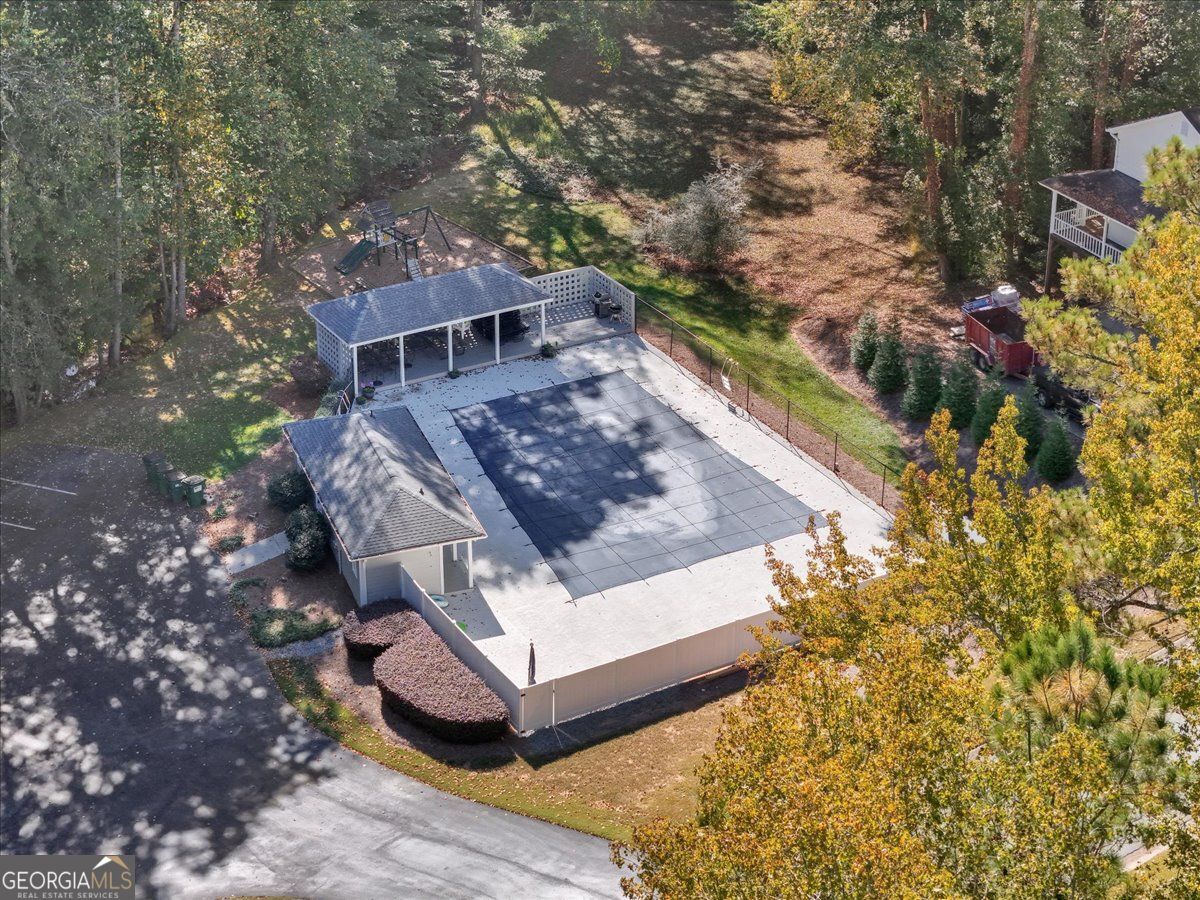 3778 Rivaridge Drive, Marietta