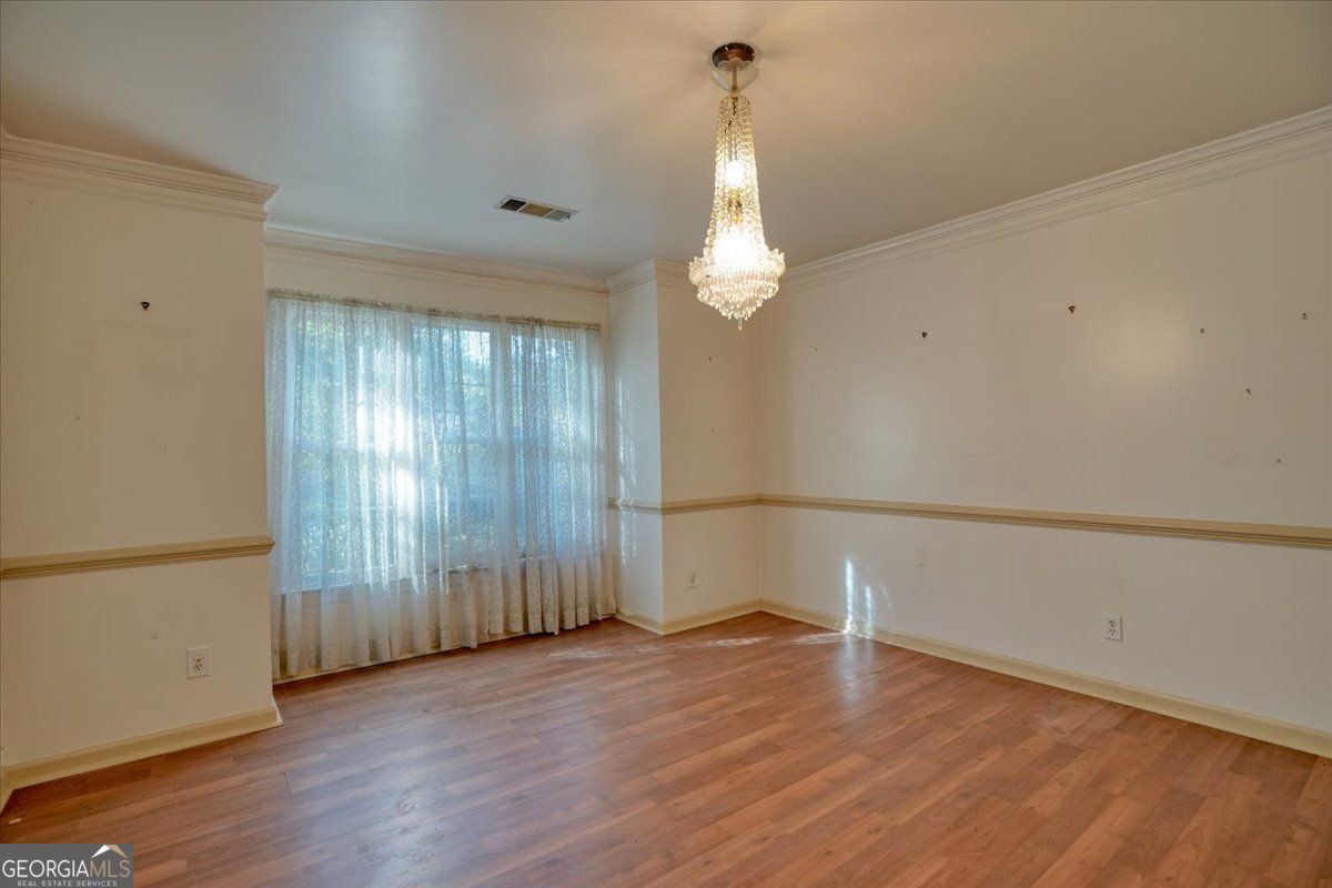 1274 Wynford Colony SW