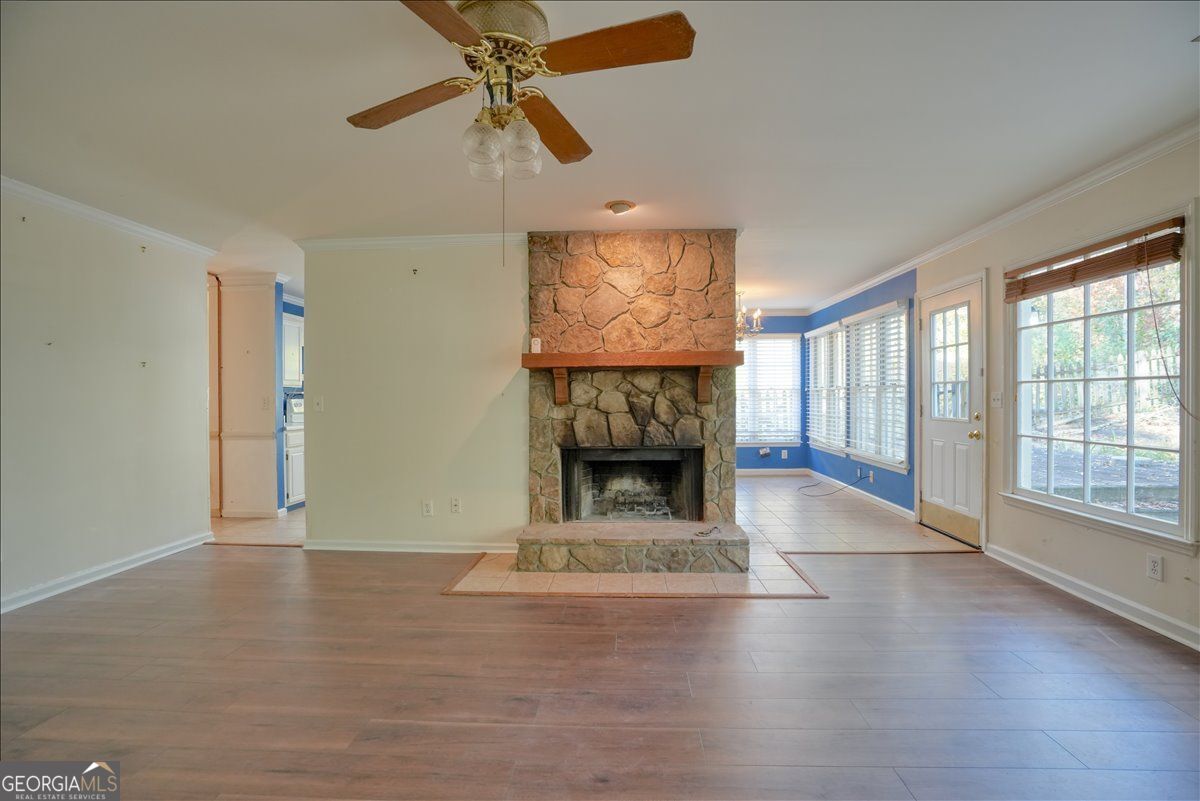 1274 Wynford Colony SW