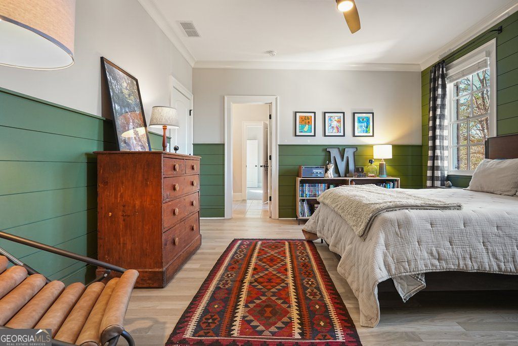 840 Greymont Circle NW