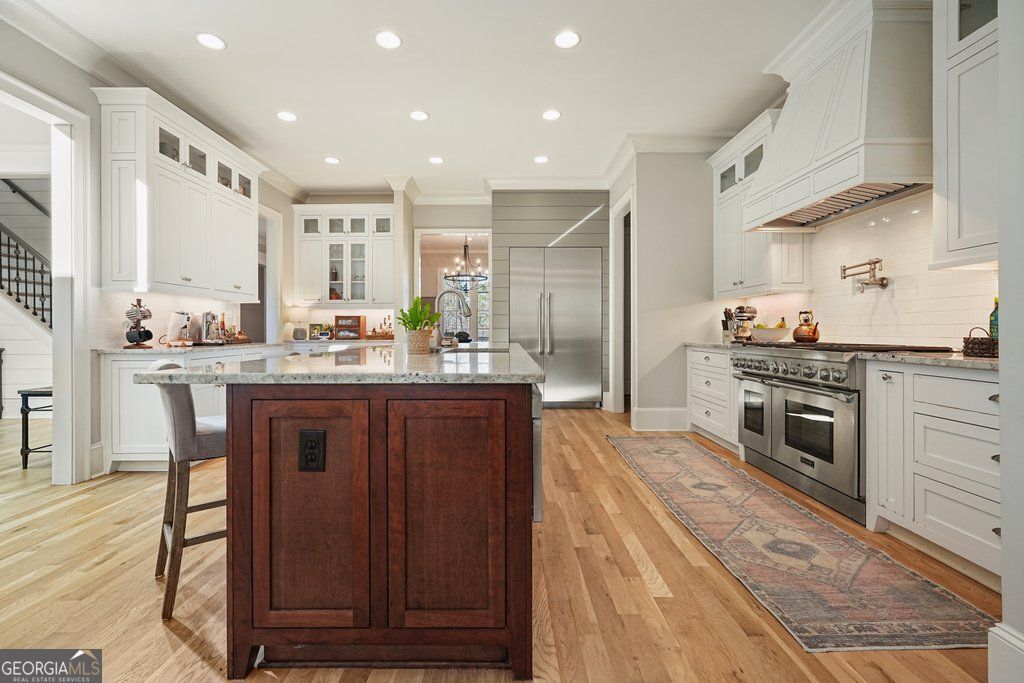 840 Greymont Circle NW