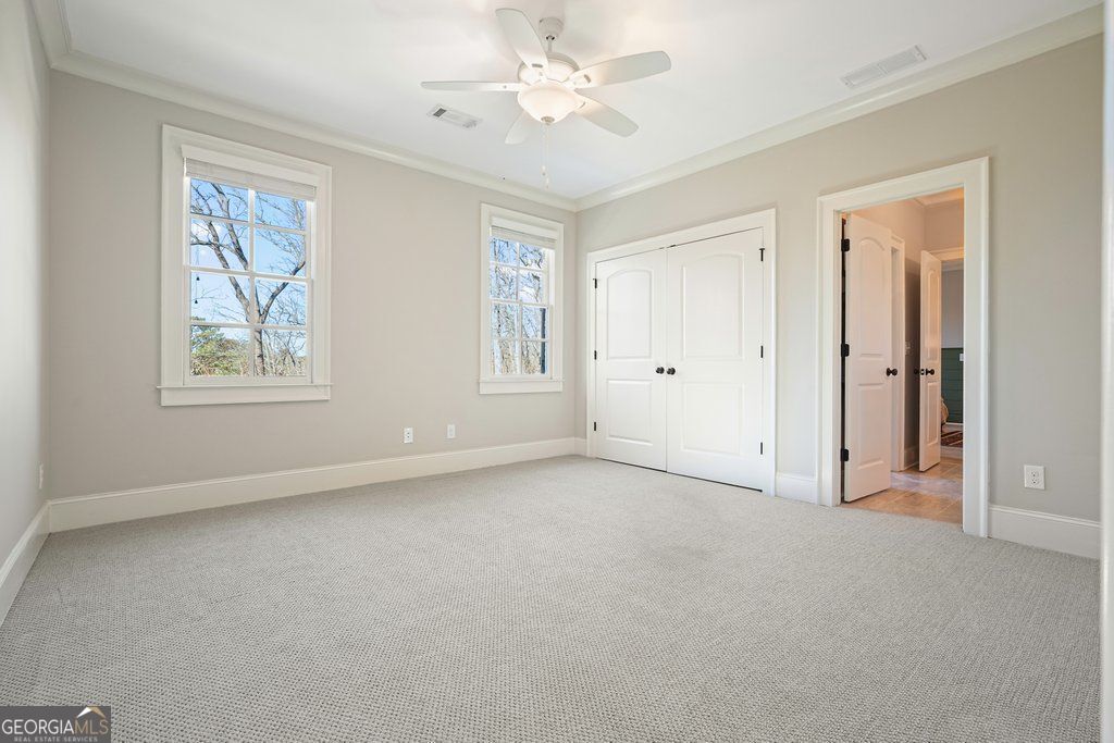 840 Greymont Circle NW