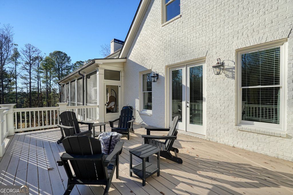 840 Greymont Circle NW