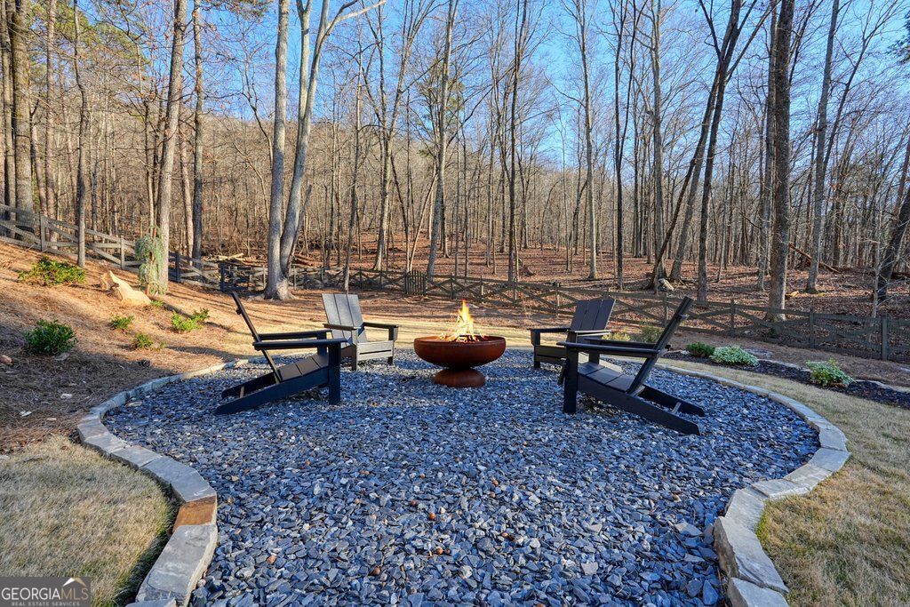 840 Greymont Circle NW