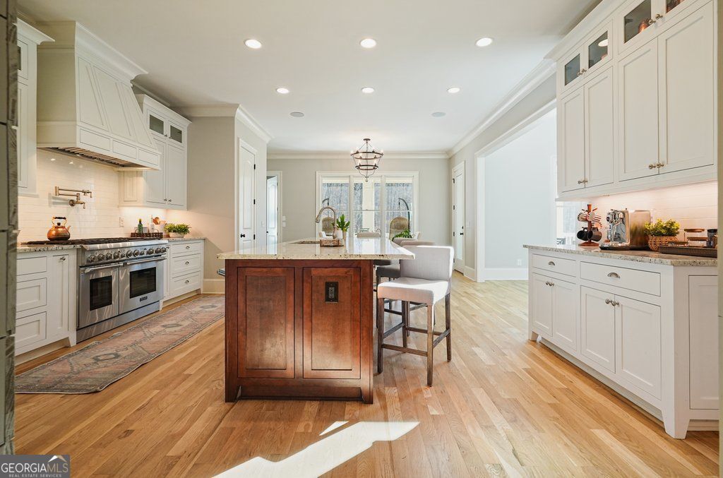 840 Greymont Circle NW