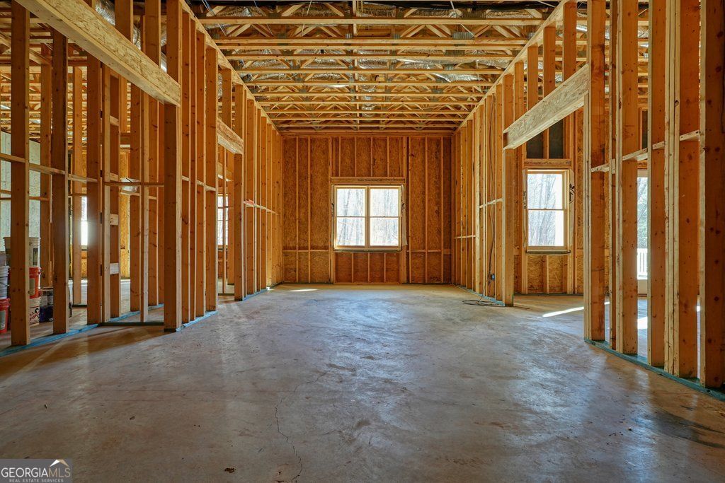 840 Greymont Circle NW