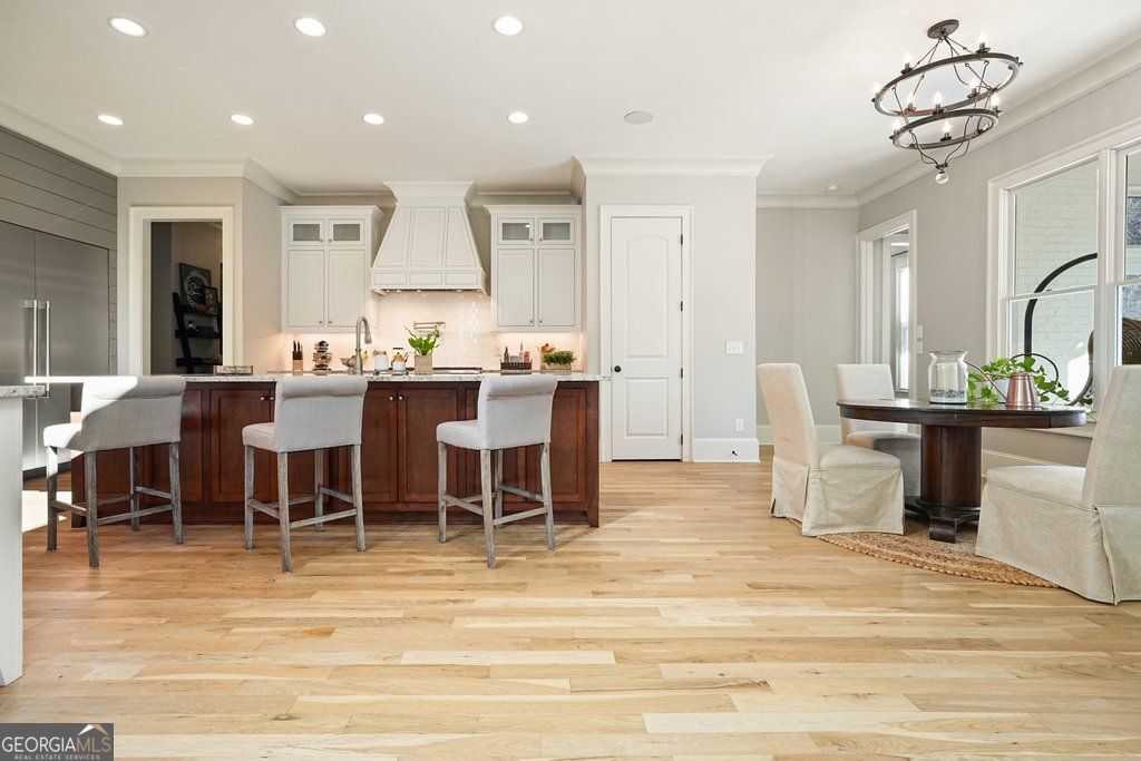 840 Greymont Circle NW