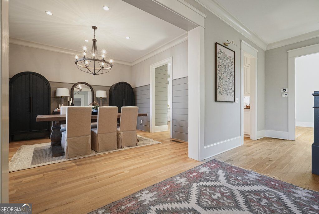 840 Greymont Circle NW