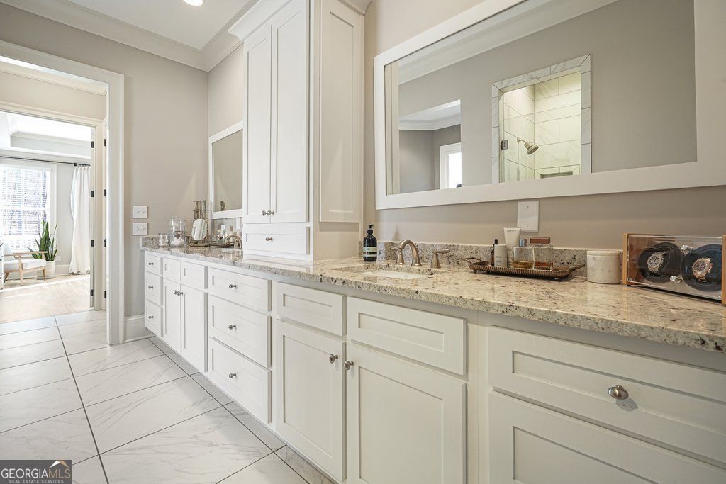 840 Greymont Circle NW