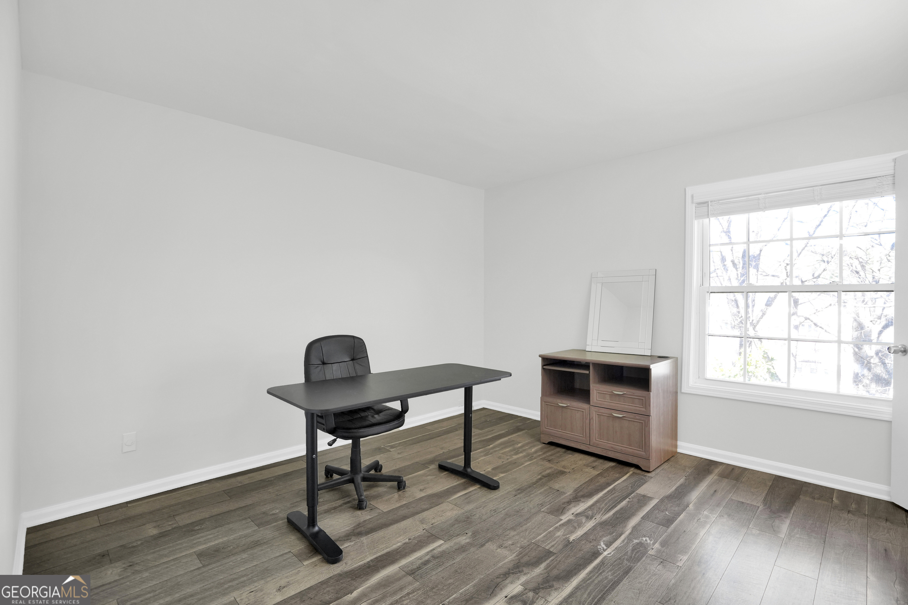 725 Dalrymple Road # I Unit: 8-I