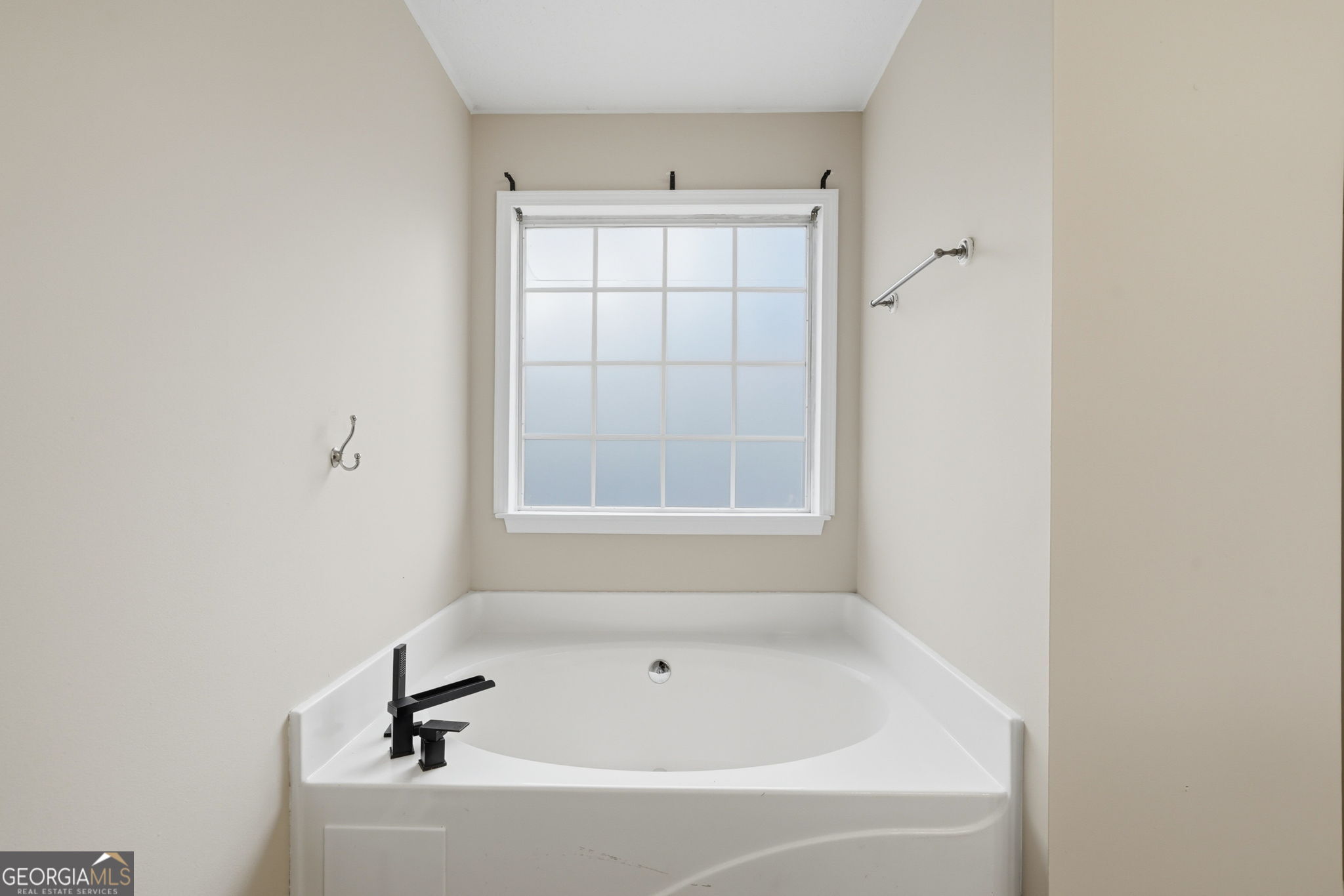 3408 Clubside Court NW