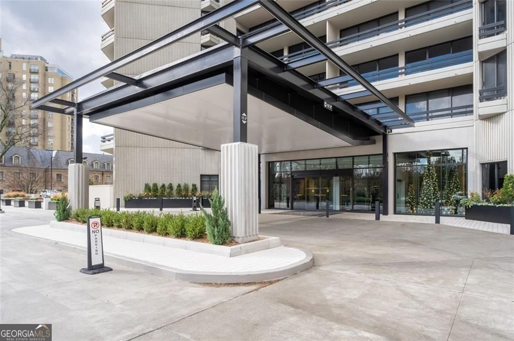 2660 Peachtree Road NW # 9G