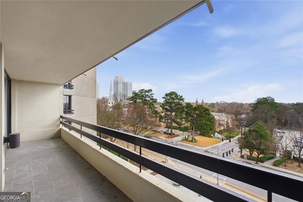 2660 Peachtree Road NW # 9G
