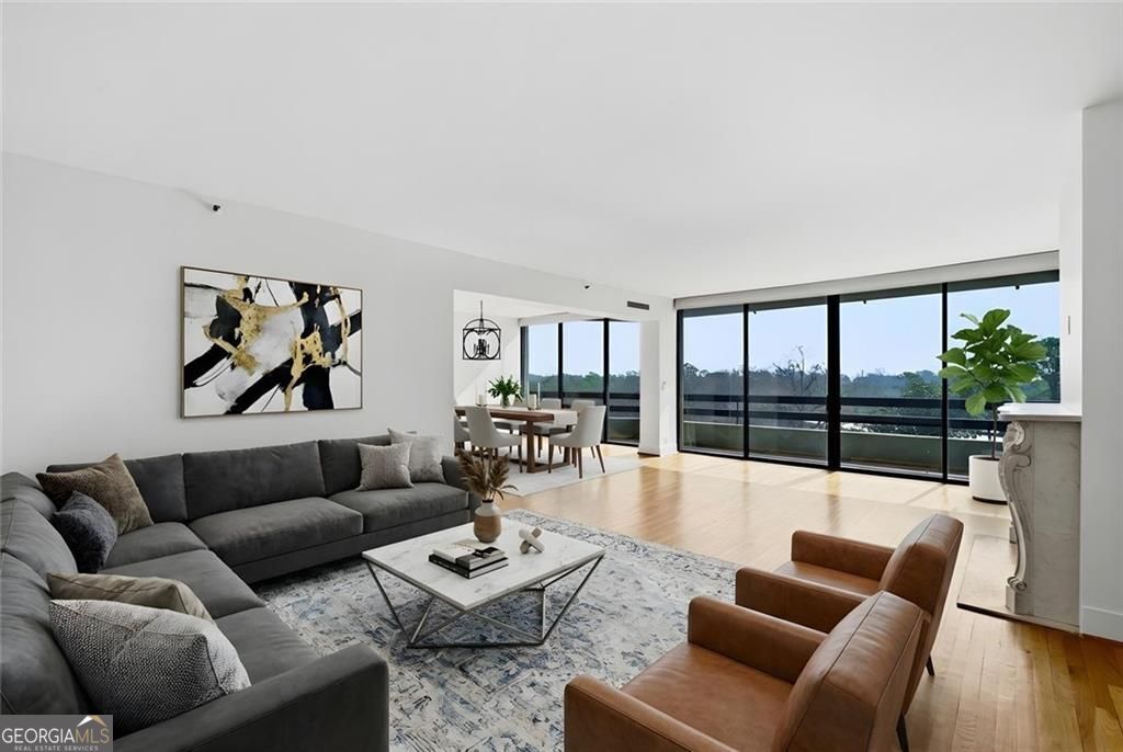 2660 Peachtree Road NW # 9G