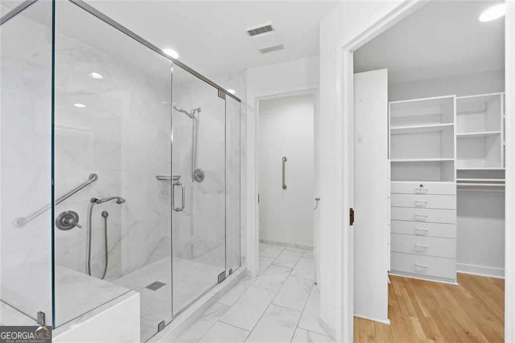 2660 Peachtree Road NW # 9G