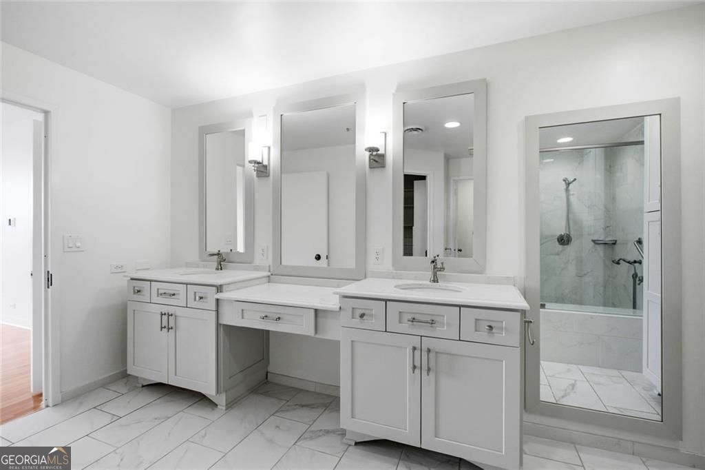 2660 Peachtree Road NW # 9G