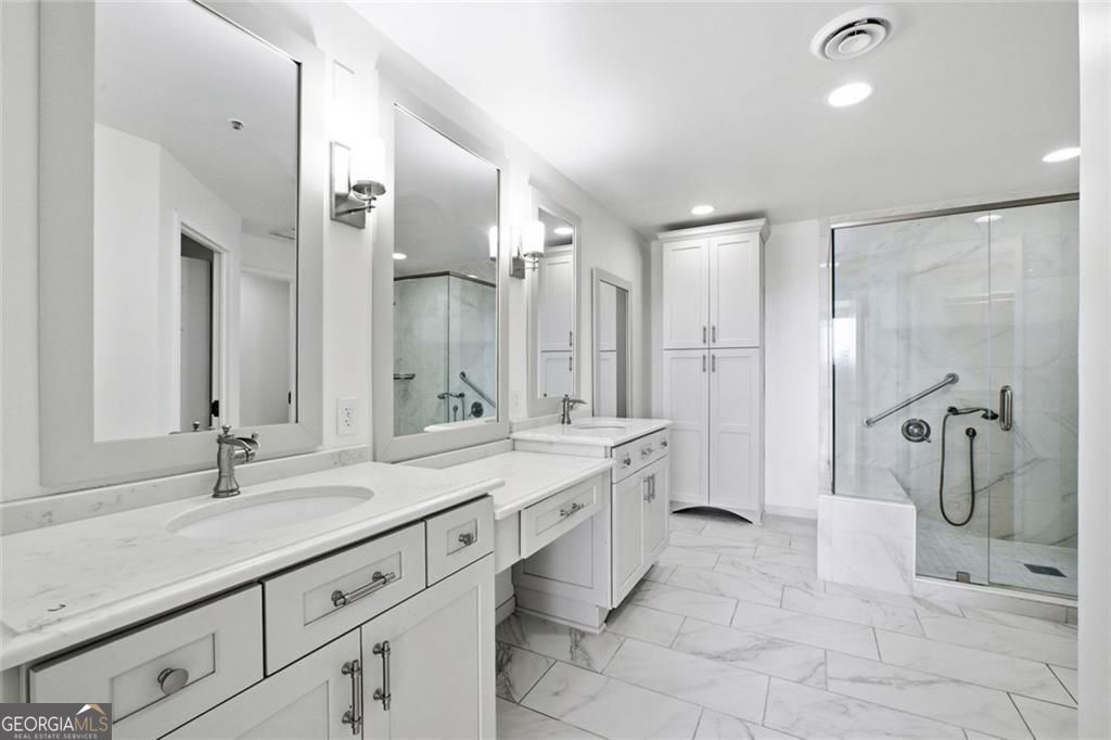 2660 Peachtree Road NW # 9G