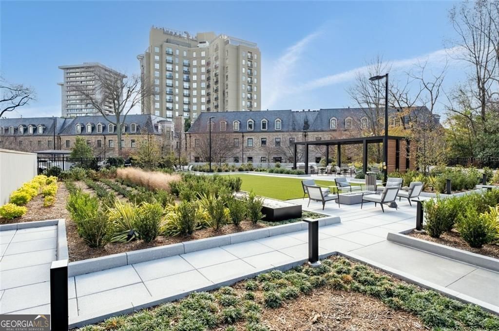 2660 Peachtree Road NW # 9G