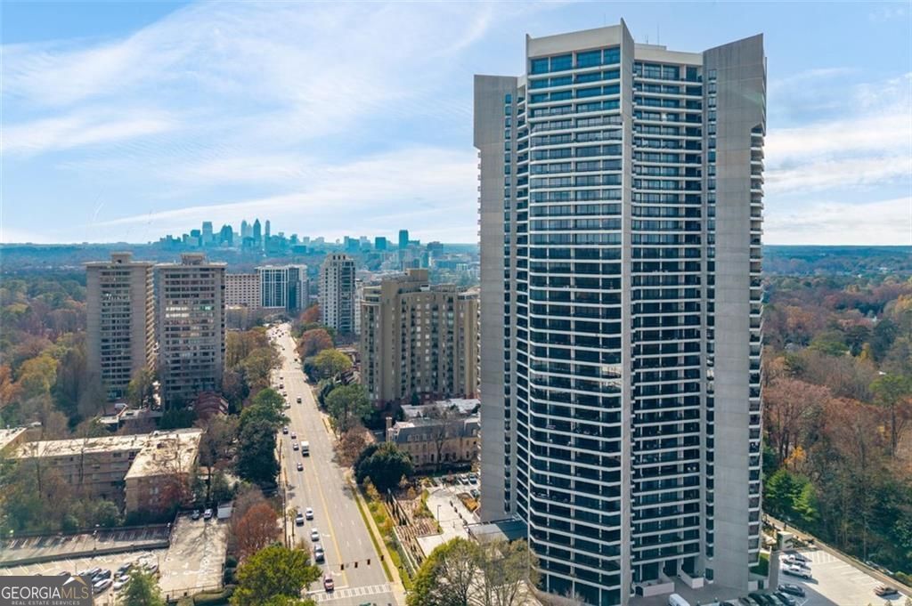 2660 Peachtree Road NW # 9G