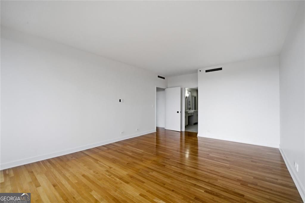 2660 Peachtree Road NW # 9G