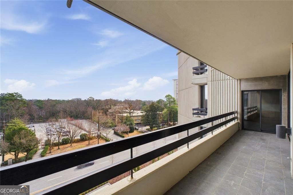 2660 Peachtree Road NW # 9G