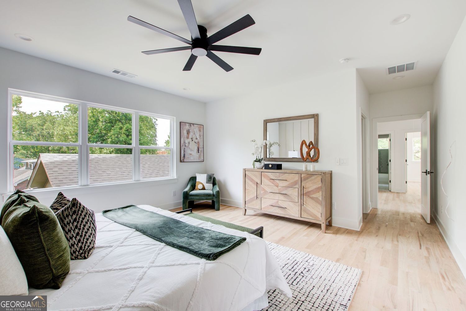 4065 Comanche Drive