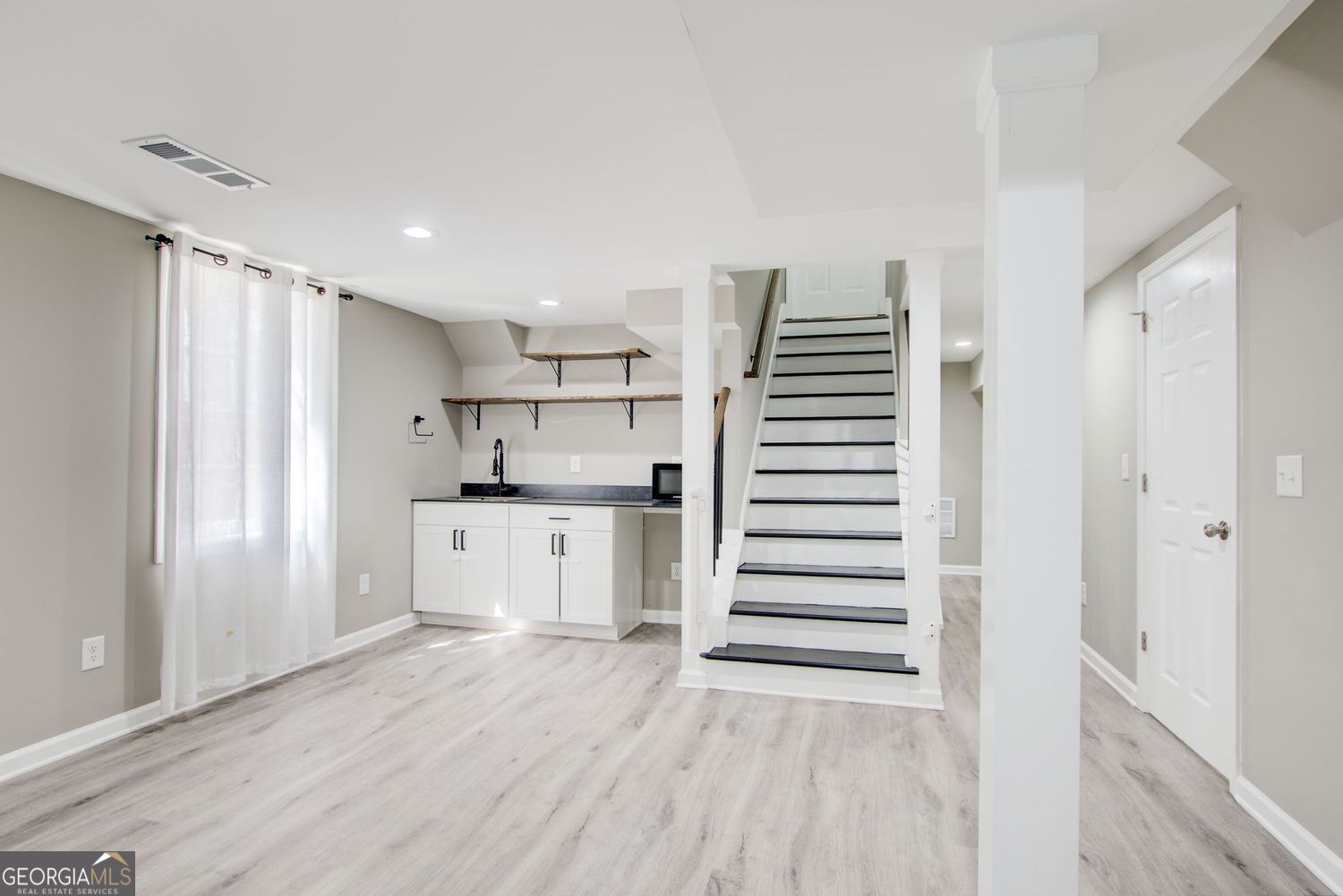 3553 Sandy Woods Lane