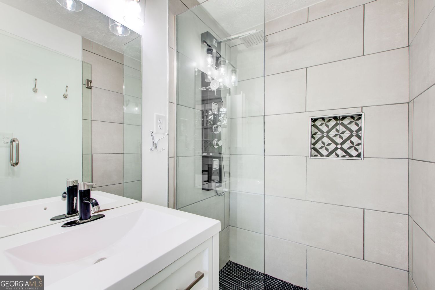 3553 Sandy Woods Lane