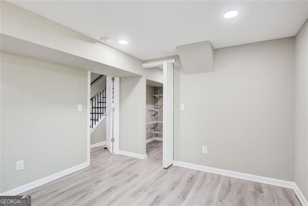 3553 Sandy Woods Lane