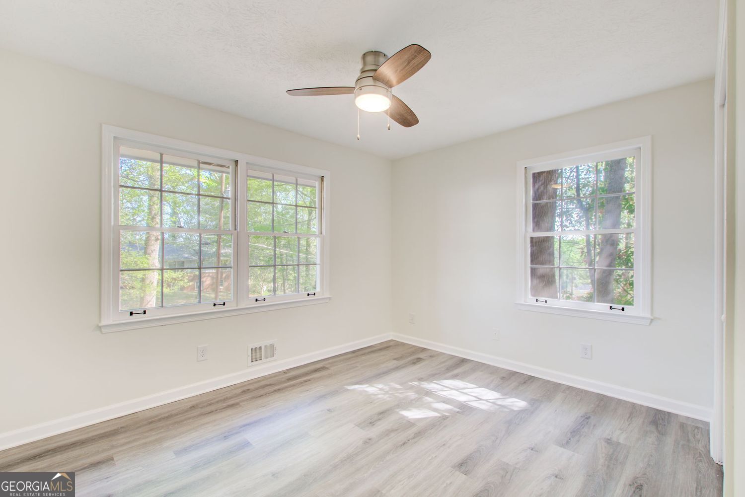 3553 Sandy Woods Lane