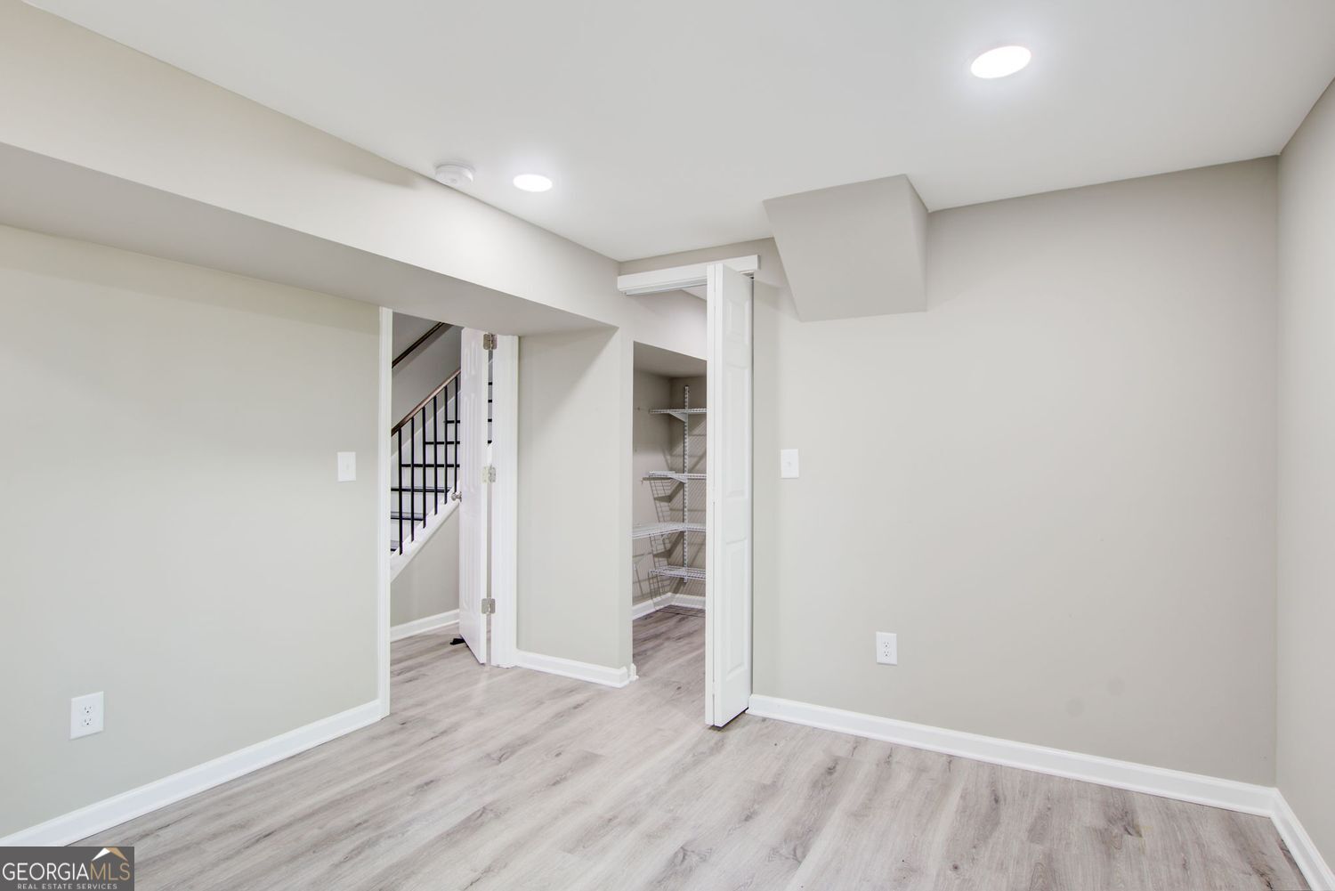 3553 Sandy Woods Lane