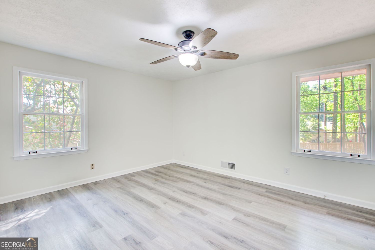 3553 Sandy Woods Lane