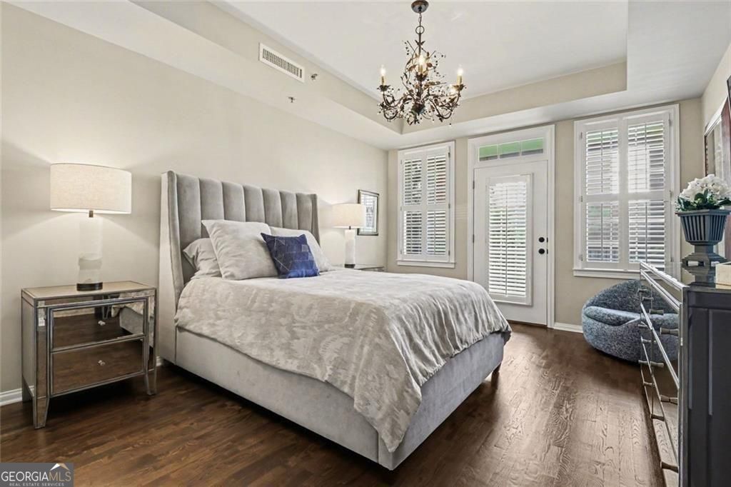 1735 Peachtree Street NE # 216