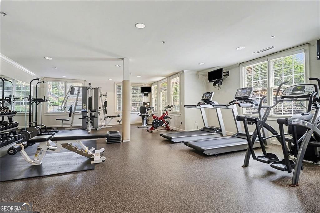 1735 Peachtree Street NE # 216