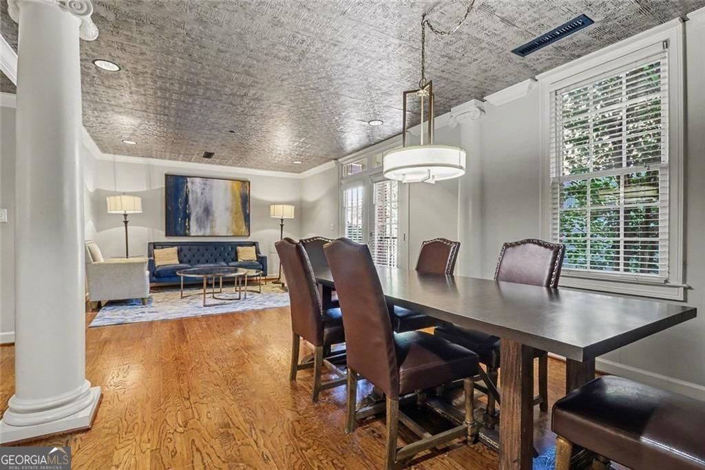 1735 Peachtree Street NE # 216