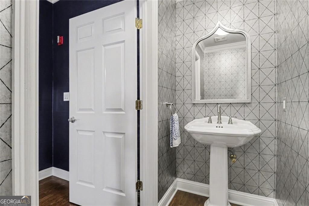 1735 Peachtree Street NE # 216