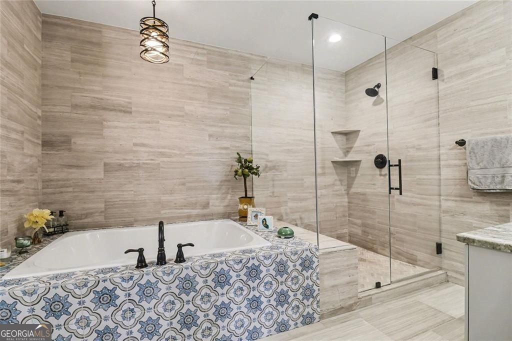 1735 Peachtree Street NE # 216