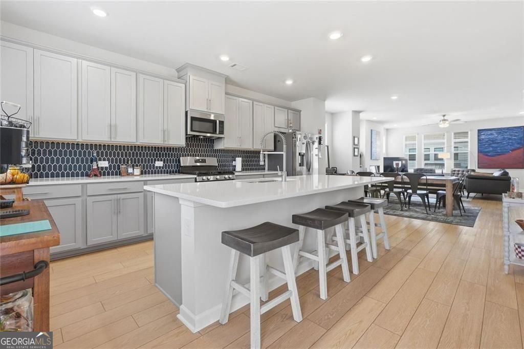 315 Sammon Way