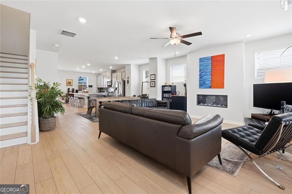 315 Sammon Way