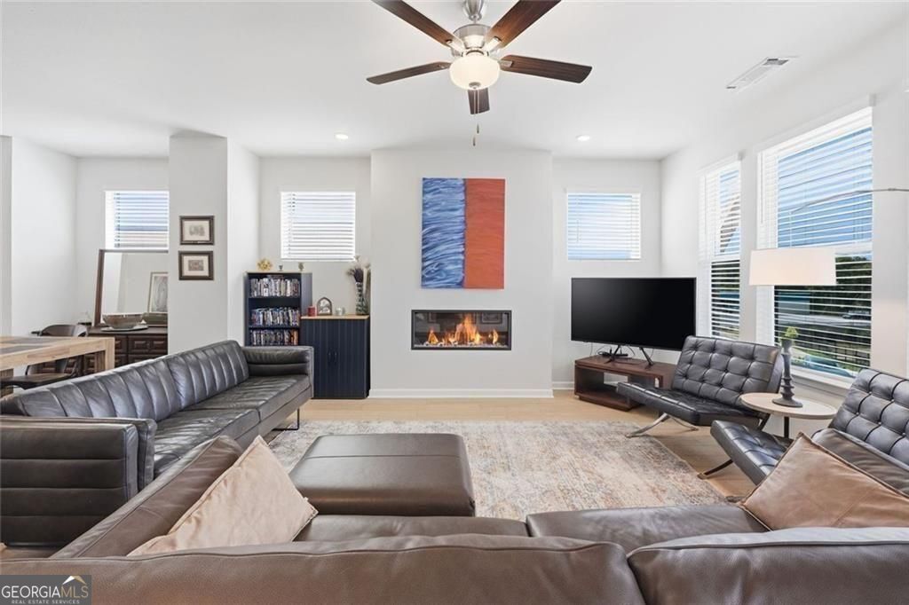 315 Sammon Way