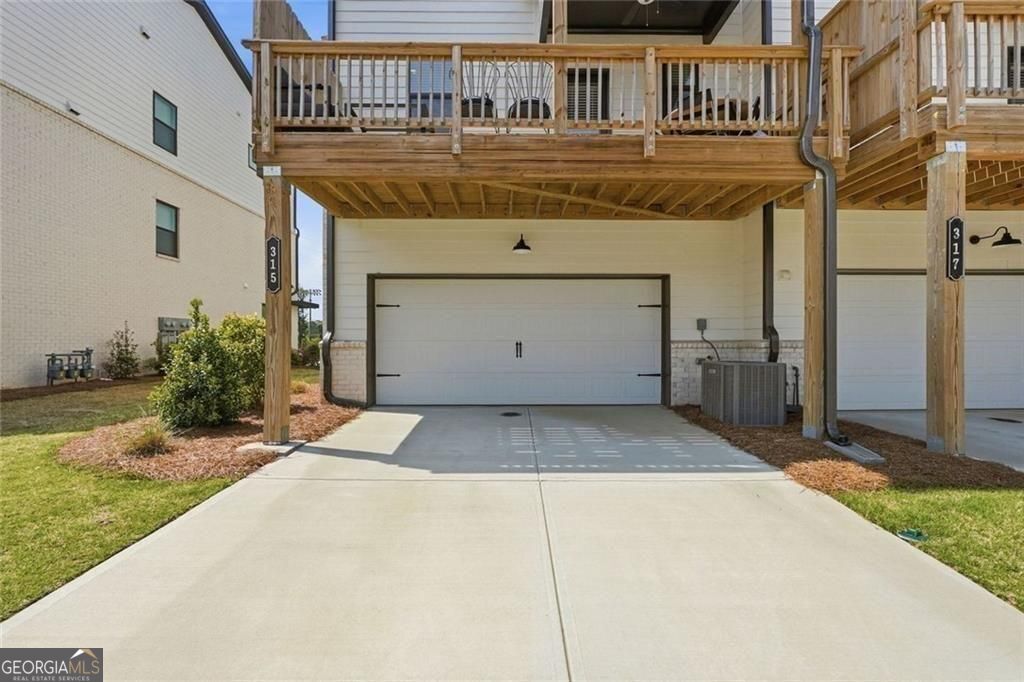 315 Sammon Way