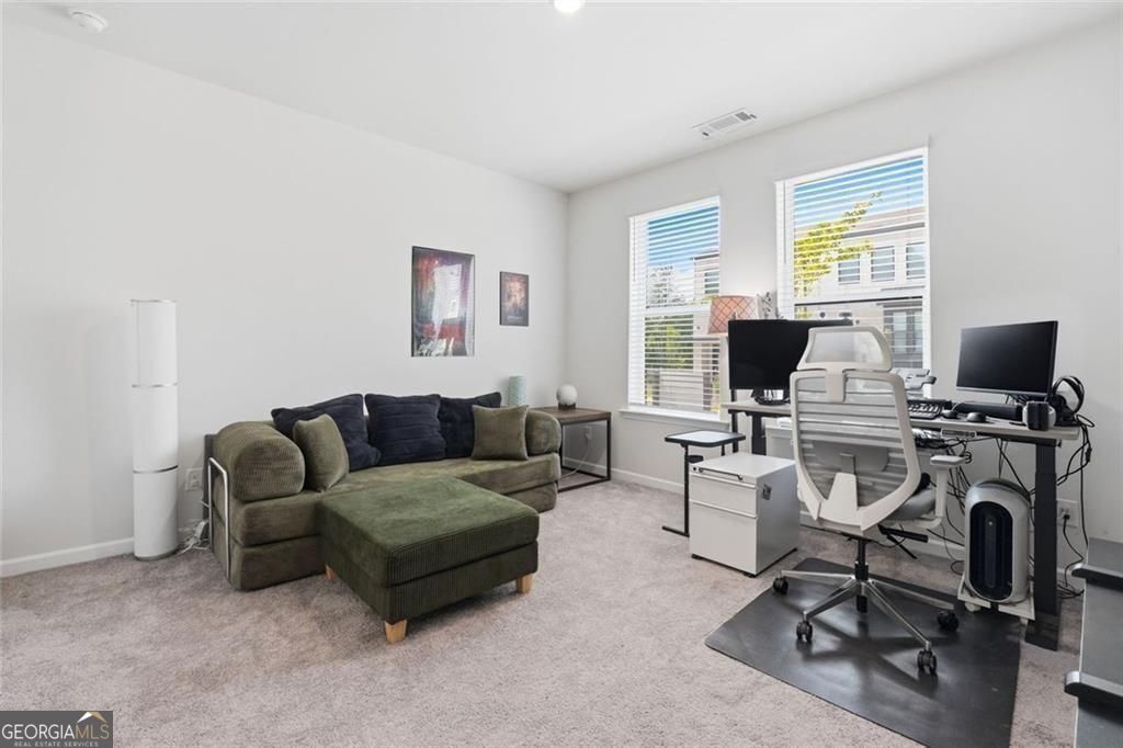 315 Sammon Way