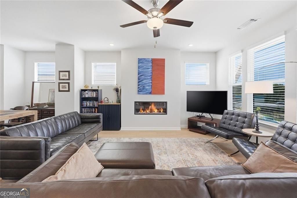 315 Sammon Way
