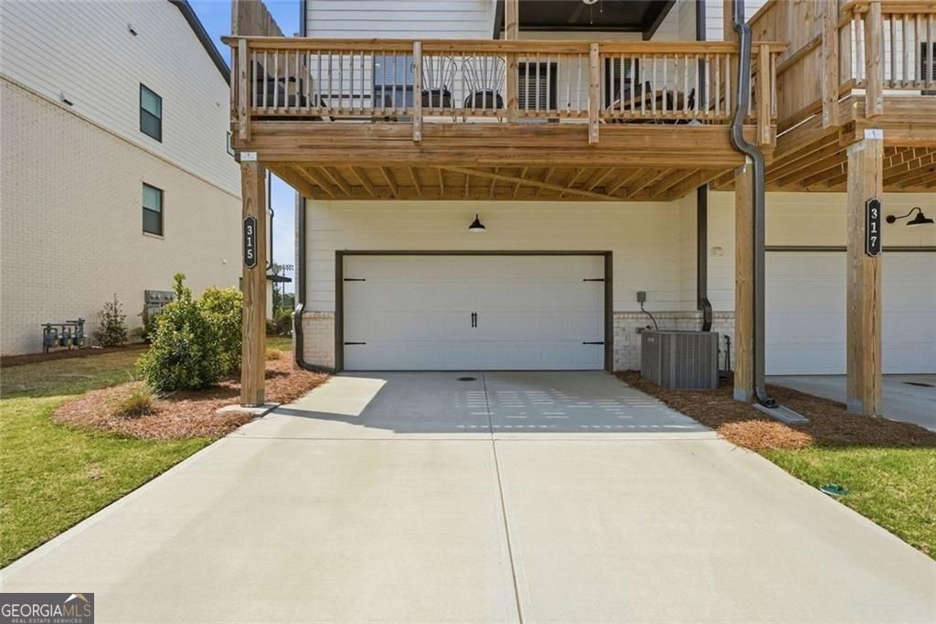 315 Sammon Way