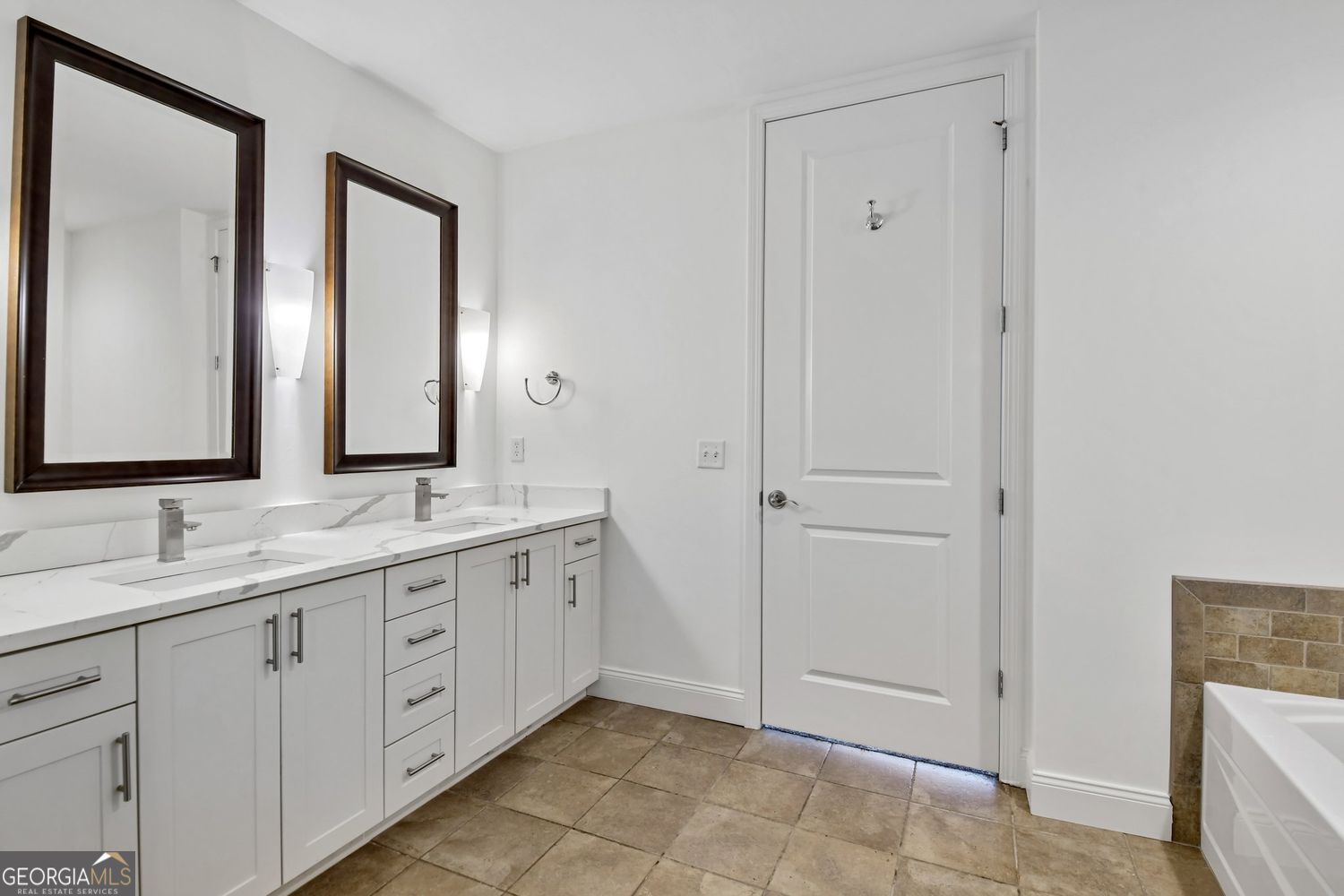 270 17th Street NW # 2010