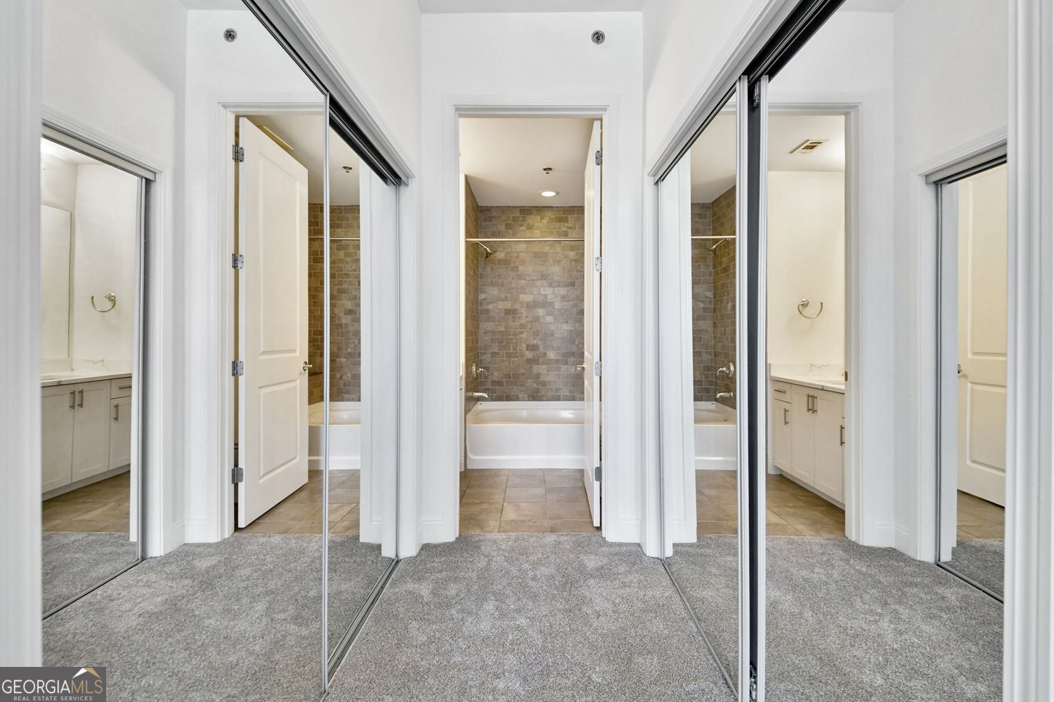 270 17th Street NW # 2010