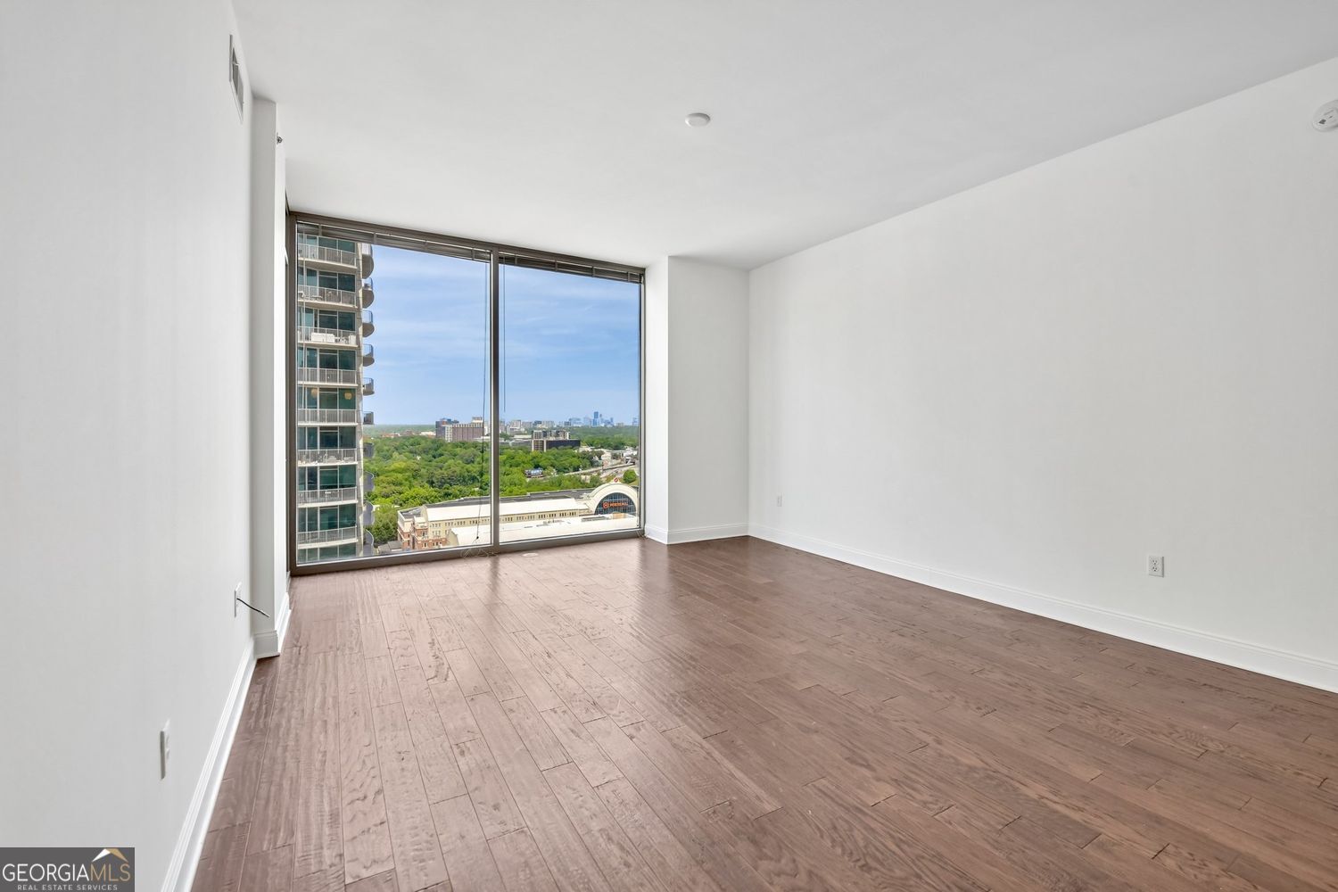 270 17th Street NW # 2010