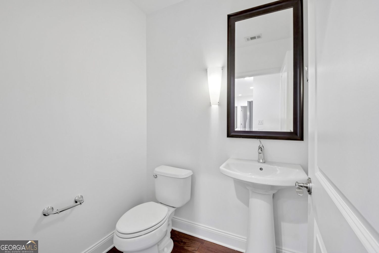 270 17th Street NW # 2010