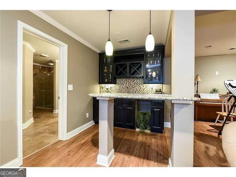 2479 Sandstone Place